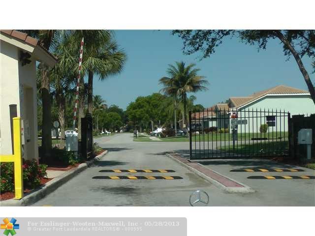 5229 NW 65TH AVE, Fort Lauderdale, FL 33319