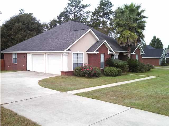 2005 Autumn Leaf Dr W, Mobile, AL 36695