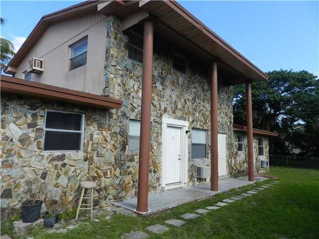 7331 NW 37TH ST, Hollywood, FL 33024