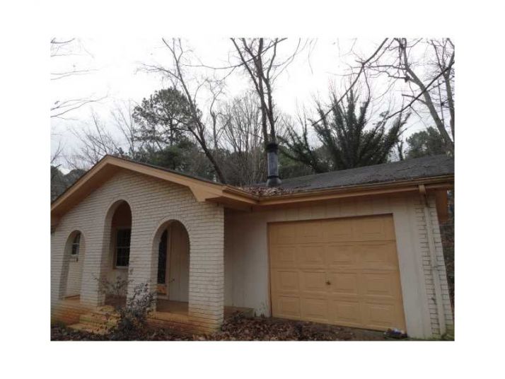 595 Sheppard Road, Stone Mountain, GA 30083