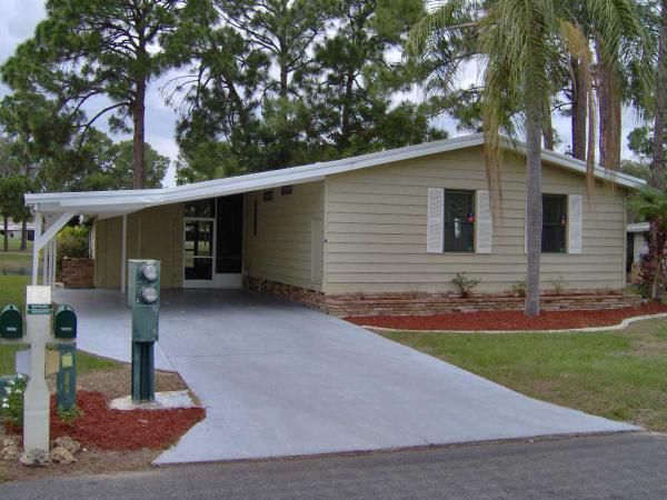 19323 Congressional Ct.17-H, North Fort Myers, FL 33903