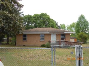 1302 Jacobs St, Lumberton, NC 28358