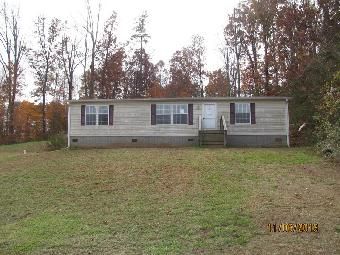 5352 Stewartsville Road, Moneta, VA 24121