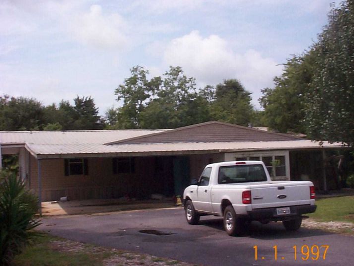 1207 West Highway 90, Iowa, LA 70647