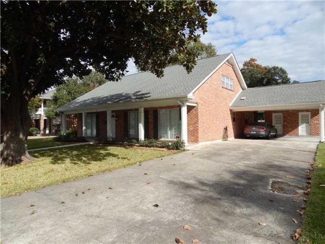 305 Hawthorne St, Gretna, LA 70056