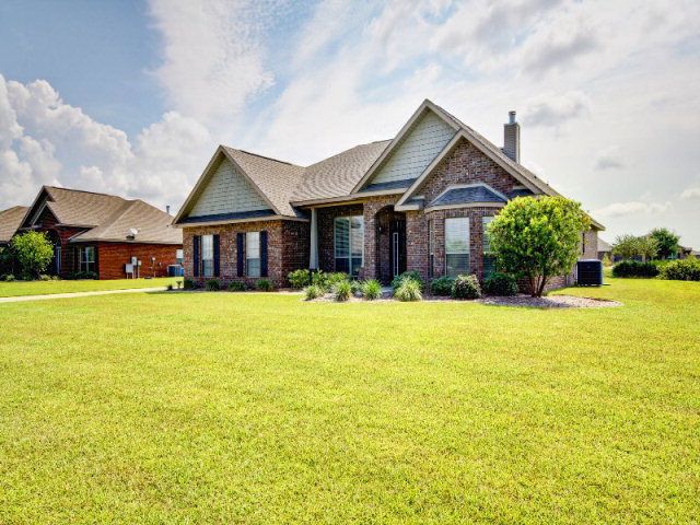 653 Royal Troon Circle, Gulf Shores, AL 36542