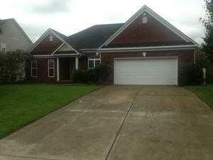 123 Lamplighter Ln, Mooresville, NC 28115