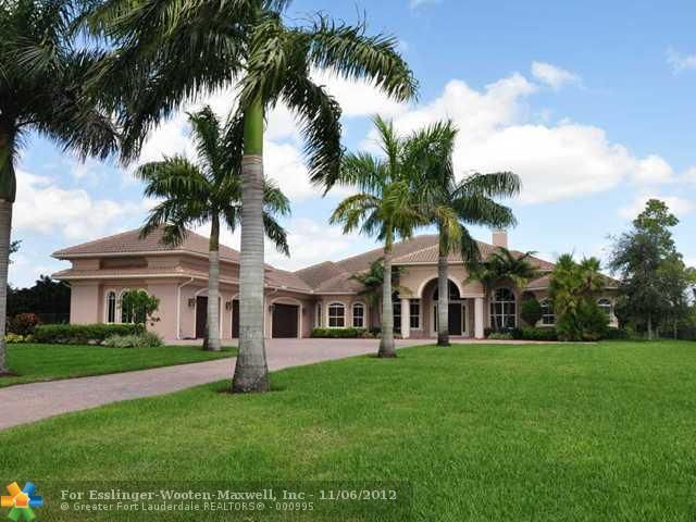 6641 NW 63RD CT, Pompano Beach, FL 33067