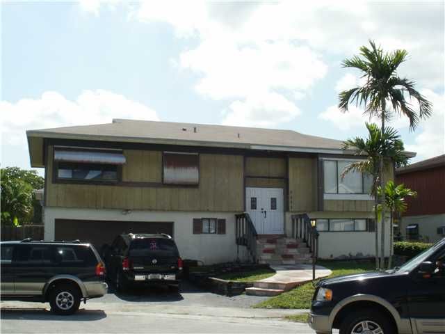 3901 NW 79TH AV, Hollywood, FL 33024