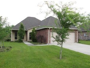 12171 Cypress Park Dr, Geismar, LA 70734