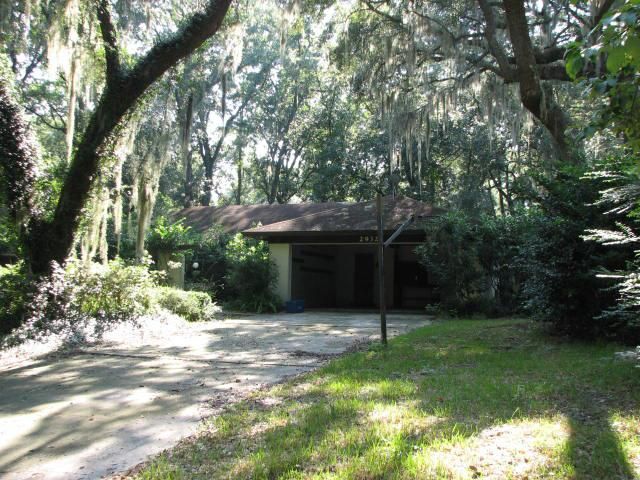 2932 Nw 38th St, Gainesville, FL 32606