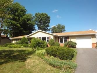 2211 Ridgemont Dr, Finksburg, MD 21048