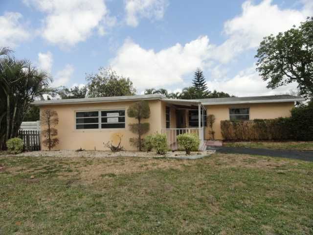 7781 NW 33RD ST, Hollywood, FL 33024