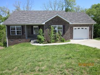 3176 Brook Hill Dr, Clarksville, TN 37042