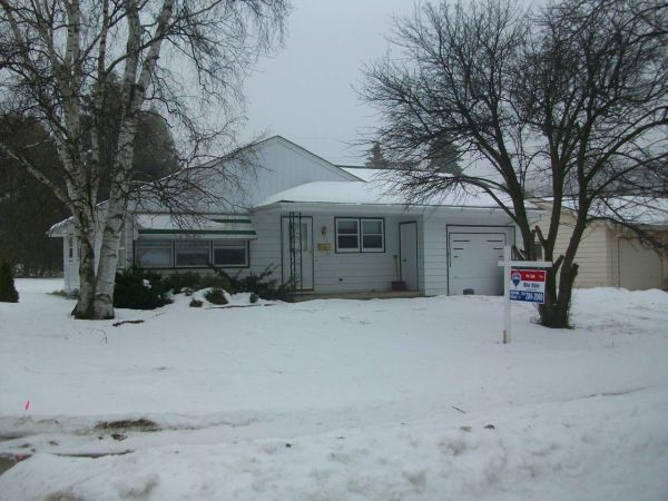 122 E Antione, Port Washington, WI 53074