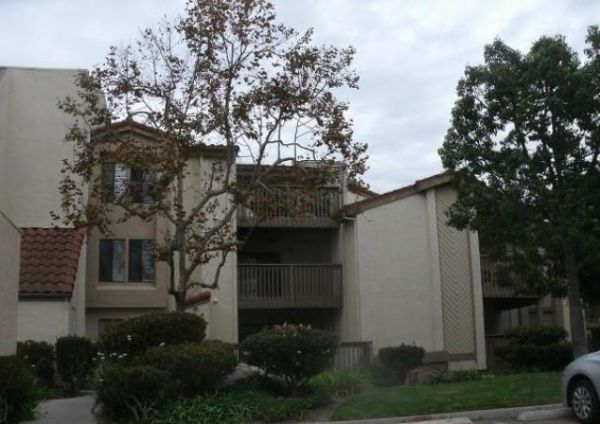 16512 Blackbeard Ln Unit #101, Huntington Beach, CA 92649