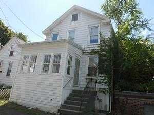 52 John St, Rensselaer, NY 12144