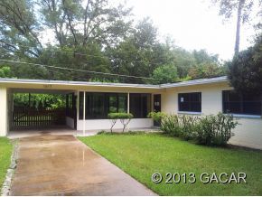 1617 Ne 15th Ter, Gainesville, FL 32609