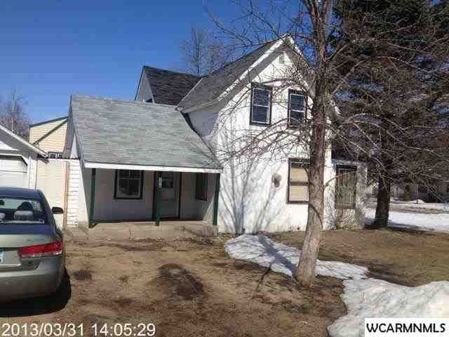 286 Church St S, Eden Valley, MN 55329