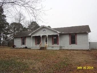 1873 Old Stage Rd, Adamsville, TN 38310