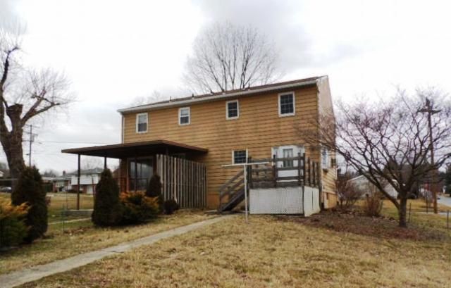 1402 Meade St, Reading, PA 19607