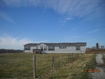 2453 S Boston Pekin Rd, Salem, IN 47167