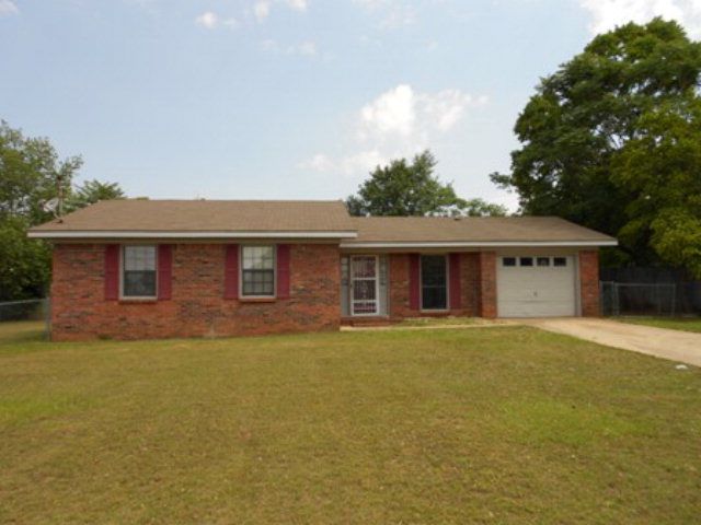 2203 Fernway, Dothan, AL 36303