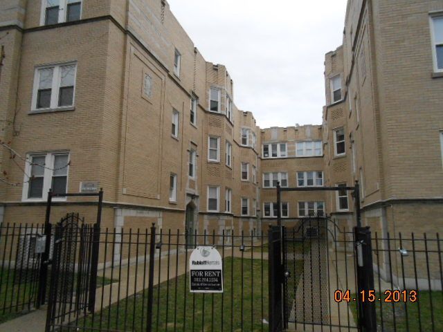 6321 N Sacramento Ave Apt 2w, Chicago, IL 60659