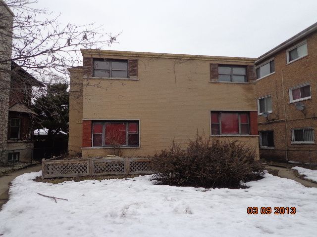 1608 W Touhy Ave Apt C, Chicago, IL 60626