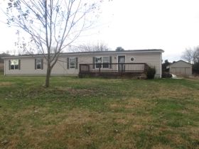 6070 S Roselawn Dr, Hardinsburg, IN 47125