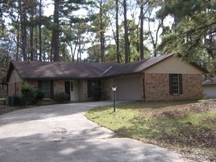 409 Whispering Pine Dr, Haughton, LA 71037