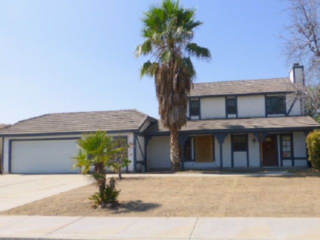 882 North Driftwood Avenue, Rialto, CA 92376