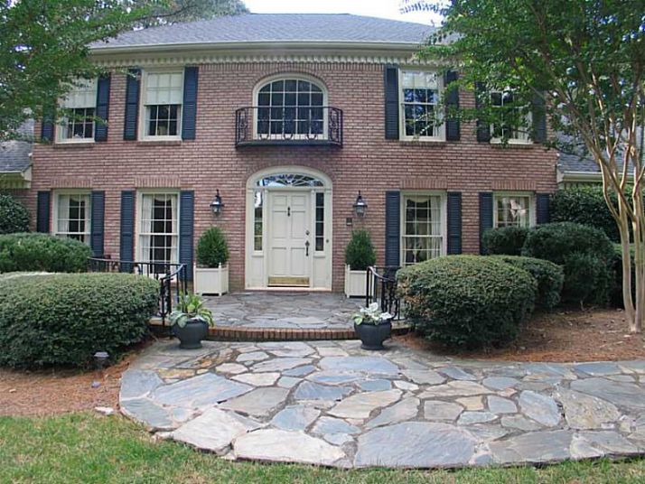 1774 Kings Mountain Drive, Stone Mountain, GA 30087