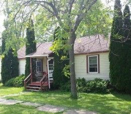 191 Prairie St, Sharon, WI 53585