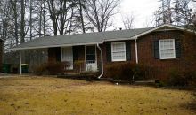 902 Longleaf Drive Forest Park, GA 30297