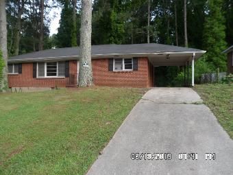 451 Cynthia Ln, Forest Park, GA 30297