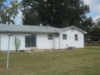 203 W 8th St, Mulberry, AR 72947