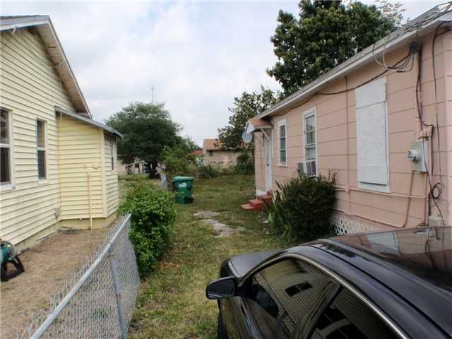 2757 NW 59 ST, Miami, FL 33142