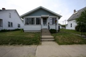 306 Summit Ave, Troy, OH 45373