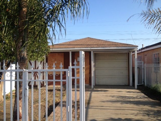 504 West Cressey Street, Compton, CA 90222