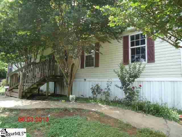 348 Cedar Falls Rd, Fountain Inn, SC 29644