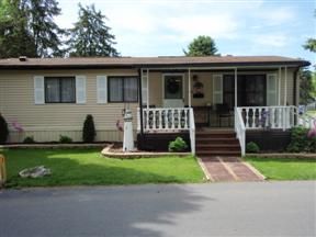 1015 Cherry Tree Xing, Breinigsville, PA 18031