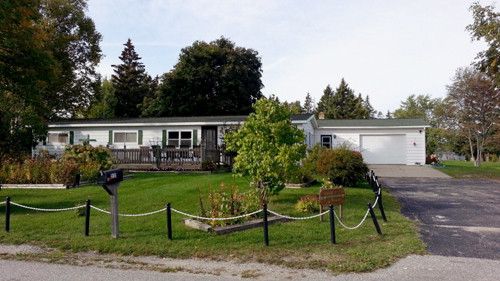 231 S Mackinac Lane, Saint Ignace, MI 49781