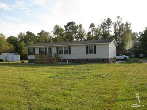 3925 Smyrna Rd, Whiteville, NC 28472