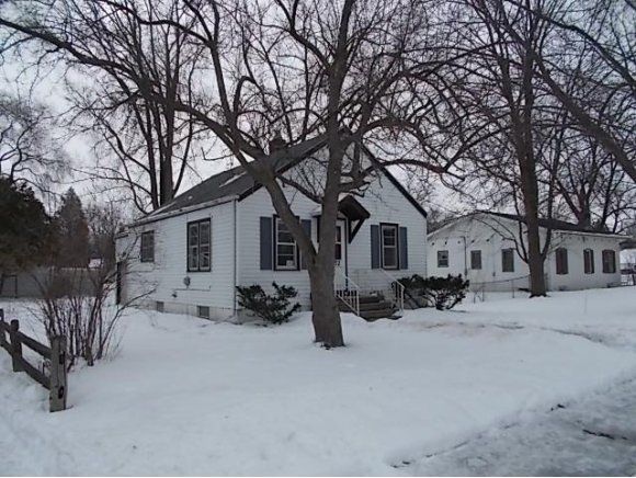 1512 Saint George St, Green Bay, WI 54302