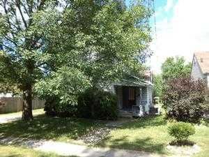 309 W 1st St, Genoa, IL 60135