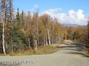 5761 E Beverly Ann Lane, Wasilla, AK 99654