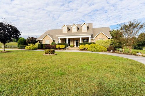 3039 Montvale Rd, Maryville, TN 37803