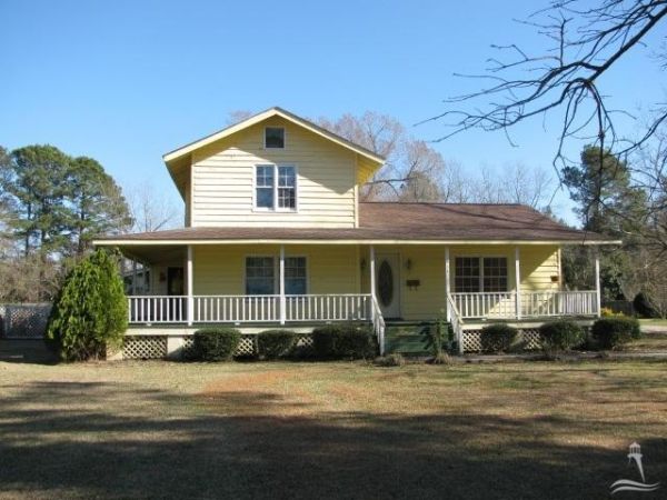 614 North Wilson St, Chadbourn, NC 28431