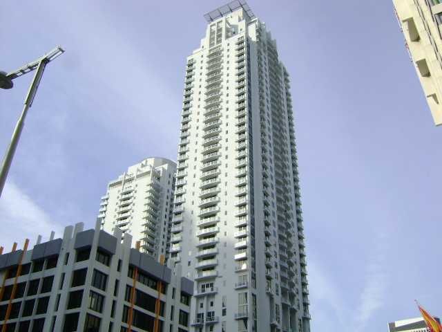 1060 Brickell AV # 2305, Miami, FL 33131